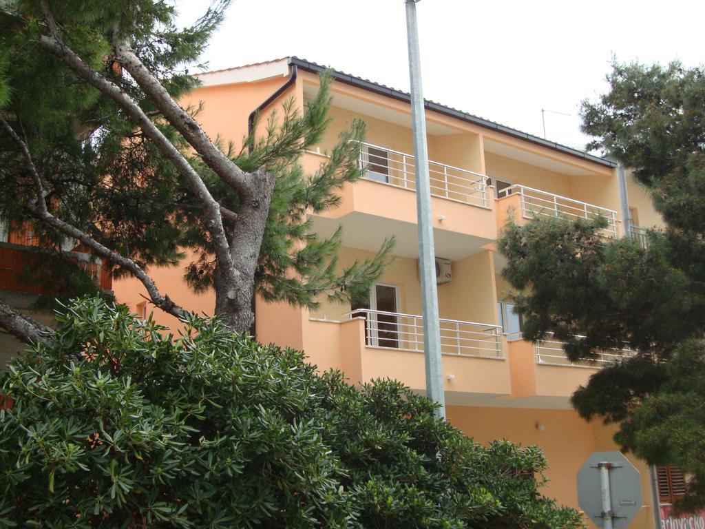 Apartments Harmonija Baska Voda Exterior photo
